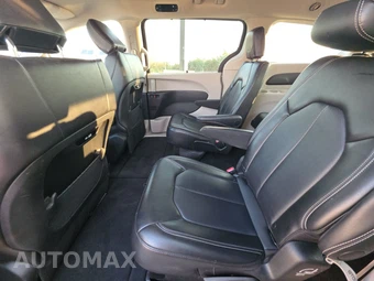2024 Chrysler Pacifica Touring L 121.6" WB - miniatura 13