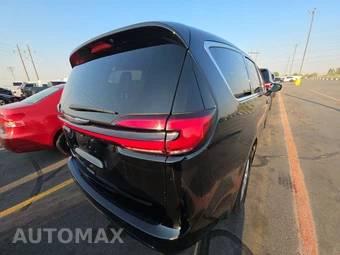 2024 Chrysler Pacifica Touring L 121.6" WB - miniatura 4