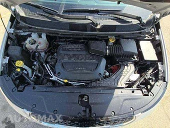2024 Chrysler Pacifica Touring L 121.6" WB - miniatura 24