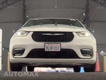 2024 Chrysler Pacifica Touring L 121.6" WB - miniatura 3