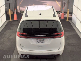 2024 Chrysler Pacifica Touring L 121.6" WB - miniatura 6
