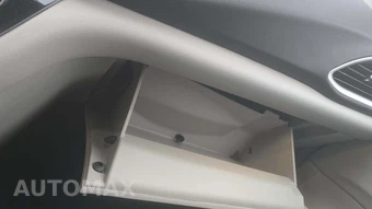 2024 Chrysler Pacifica Touring L 121.6" WB - miniatura 30