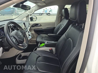 2024 Chrysler Pacifica Touring L 121.6" WB - miniatura 12