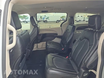 2024 Chrysler Pacifica Touring L 121.6" WB - miniatura 18