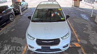 2024 Chrysler Pacifica Touring L 121.6" WB - miniatura 2