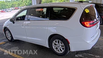 2024 Chrysler Pacifica Touring L 121.6" WB - miniatura 6
