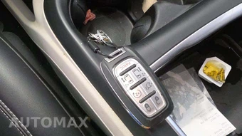 2024 Chrysler Pacifica Touring L 121.6" WB – miniatura 22