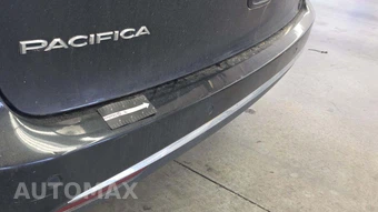 2024 Chrysler Pacifica Touring L 121.6" WB – miniatura 33