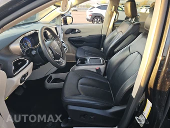 2024 Chrysler Pacifica Touring L 121.6" WB – miniatura 7