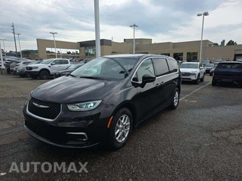 2024 Chrysler Pacifica Touring L 121.6" WB