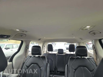 2024 Chrysler Pacifica Touring L 121.6" WB - miniatura 11