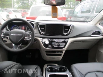 2024 Chrysler Pacifica Touring L 121.6" WB - miniatura 12