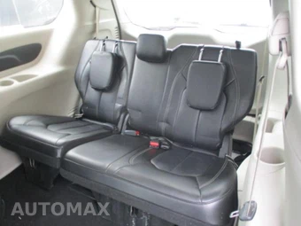 2024 Chrysler Pacifica Touring L 121.6" WB - miniatura 13