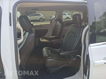 2024 Chrysler Pacifica Touring L 121.6" WB - miniatura 10