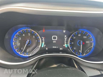 2024 Chrysler Pacifica Touring L 121.6" WB - miniatura 6