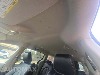 2024 Chrysler Pacifica Touring L 121.6" WB - miniatura 8