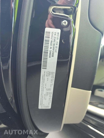 2024 Chrysler Pacifica Touring L 121.6" WB - miniatura 5
