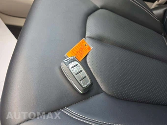 2024 Chrysler Pacifica Touring L 121.6" WB - miniatura 8