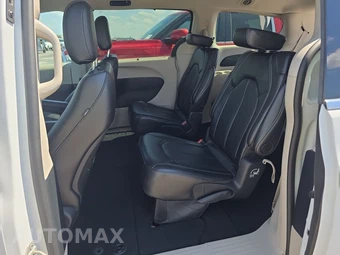 2024 Chrysler Pacifica Touring L 121.6" WB - miniatura 13