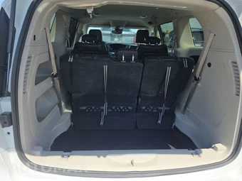 2024 Chrysler Pacifica Touring L 121.6" WB - miniatura 17