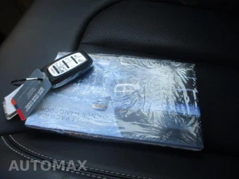 2024 Chrysler Pacifica Touring L 121.6" WB - miniatura 10