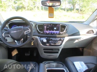 2024 Chrysler Pacifica Touring L 121.6" WB - miniatura 12