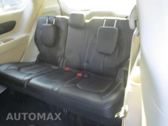 2024 Chrysler Pacifica Touring L 121.6" WB - miniatura 13
