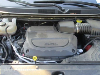 2024 Chrysler Pacifica Touring L 121.6" WB - miniatura 19
