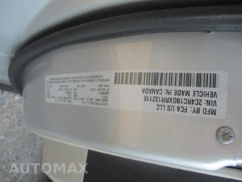 2024 Chrysler Pacifica Touring L 121.6" WB - miniatura 6
