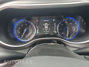 2024 Chrysler Pacifica Touring L 121.6" WB - miniatura 12