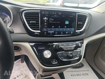 2024 Chrysler Pacifica Touring L 121.6" WB - miniatura 10