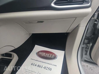 2024 Chrysler Pacifica Touring L 121.6" WB - miniatura 19