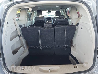 2024 Chrysler Pacifica Touring L 121.6" WB - miniatura 18