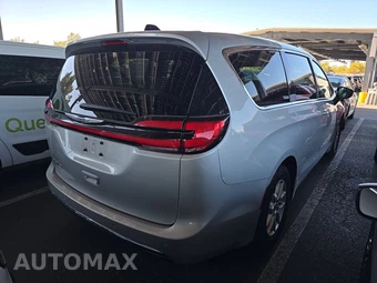 2024 Chrysler Pacifica Touring L 121.6" WB - miniatura 4