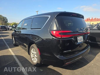 2024 Chrysler Pacifica Touring L 121.6" WB - miniatura 6