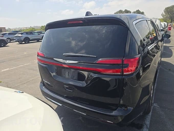 2024 Chrysler Pacifica Touring L 121.6" WB - miniatura 5