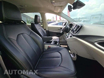 2024 Chrysler Pacifica Touring L 121.6" WB - miniatura 16