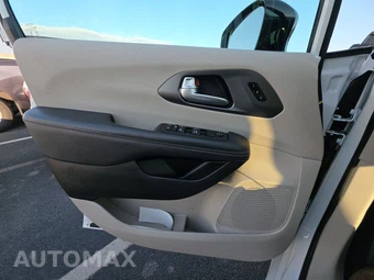 2024 Chrysler Pacifica Touring L 121.6" WB - miniatura 15