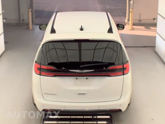2024 Chrysler Pacifica Touring L 121.6" WB - miniatura 6