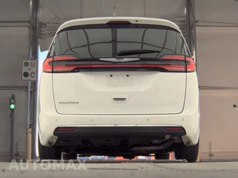 2024 Chrysler Pacifica Touring L 121.6" WB - miniatura 7