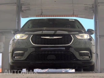 2024 Chrysler Pacifica Touring L 121.6" WB - miniatura 3