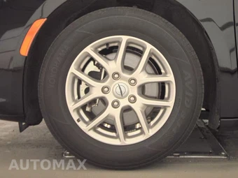 2024 Chrysler Pacifica Touring L 121.6" WB - miniatura 9