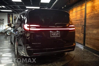 2024 Chrysler Pacifica Touring L 121.6" WB - miniatura 6
