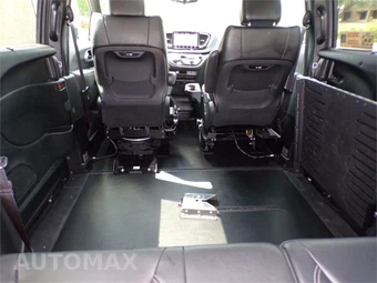 2024 Chrysler Pacifica Touring L 121.6" WB - miniatura 27