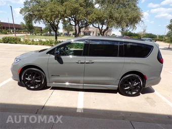 2024 Chrysler Pacifica Touring L 121.6" WB - miniatura 5