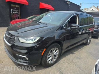 2024 Chrysler Pacifica Touring L 121.6" WB - car from the USA, Manheim Buy-Now listing at AUTOMAX