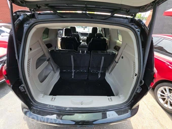 2024 Chrysler Pacifica Touring L 121.6" WB - miniatura 15