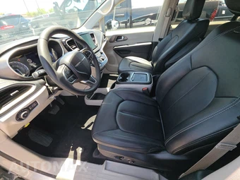 2024 Chrysler Pacifica Touring L 121.6" WB - miniatura 7