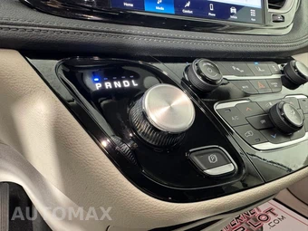 2024 Chrysler Pacifica Touring L 121.6" WB - miniatura 23