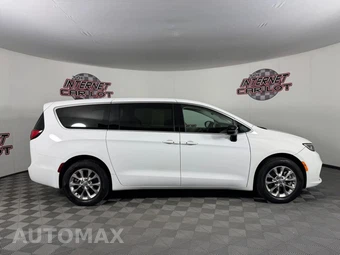 2024 Chrysler Pacifica Touring L 121.6" WB - miniatura 8